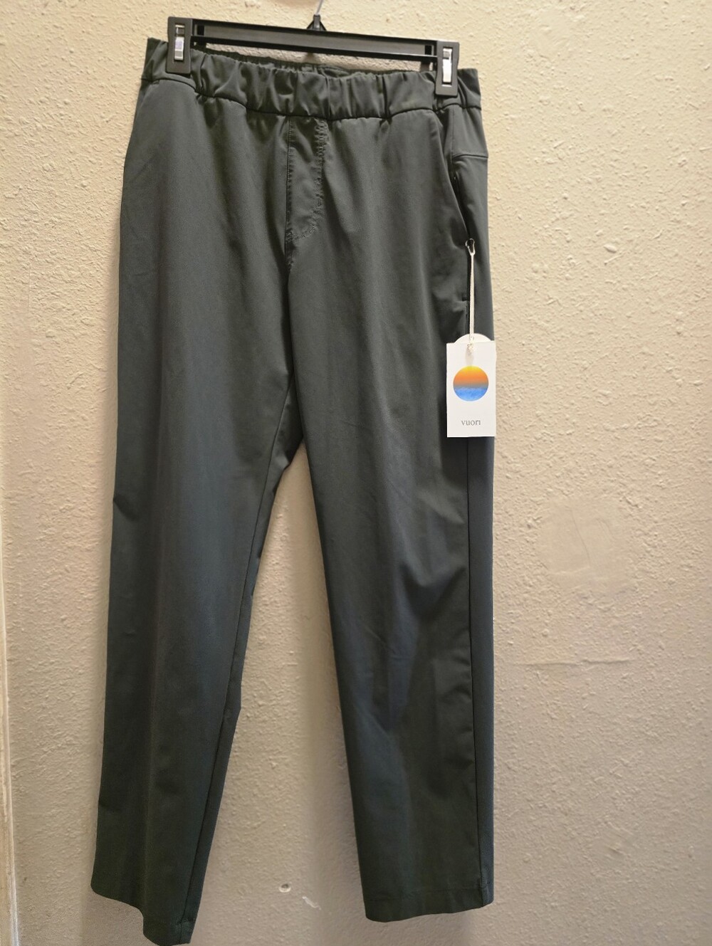 Vuori Women Sz Small Performance Chinos — Olive